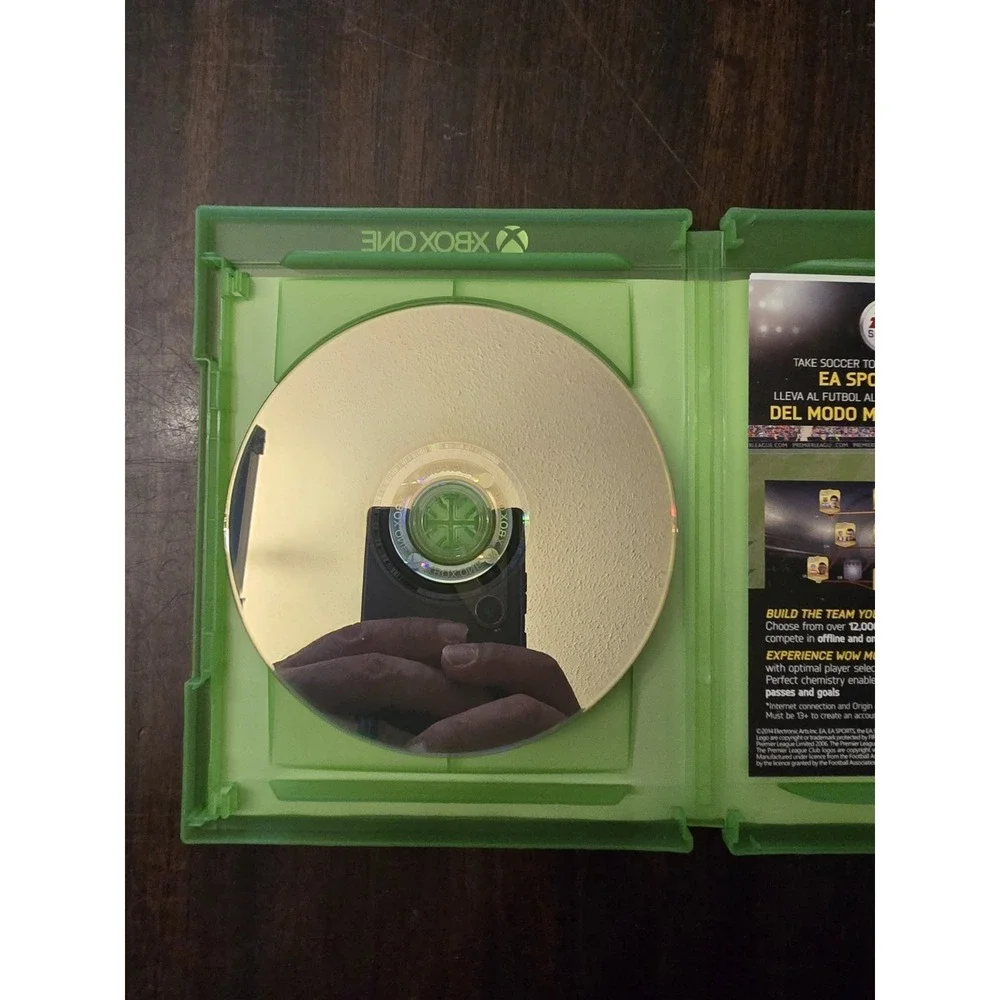 EA Sports FIFA 15 XBOX One Video Game Soccer Live‎ Multiplayer E